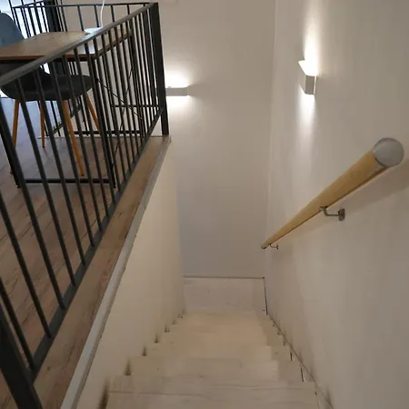 R-home Crispi *