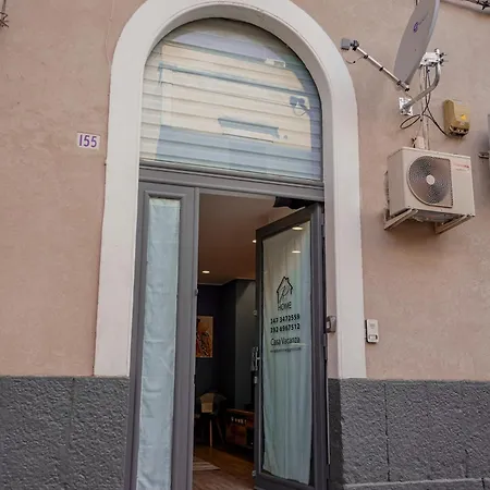 R-home Crispi Apartmán