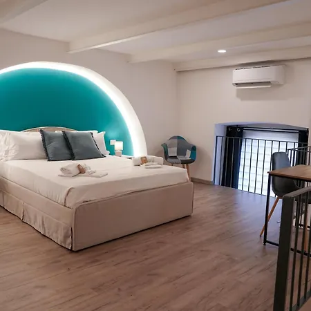 R-home Crispi Katánie