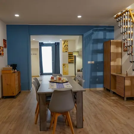 Apartmán R-home Crispi *