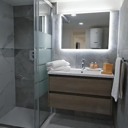 R-home Crispi Katánie