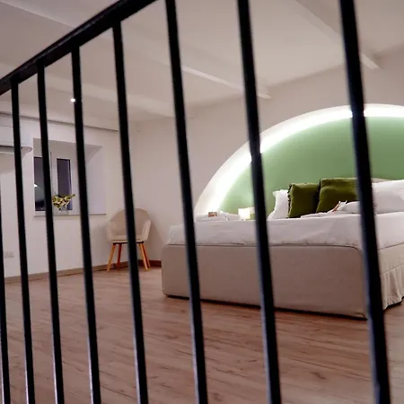 R-home Crispi Apartmán *