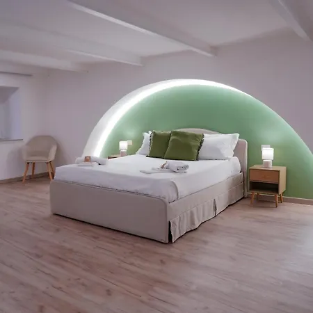 R-home Crispi Apartmán